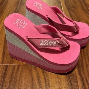 Pink vintage zoop platform sandals
